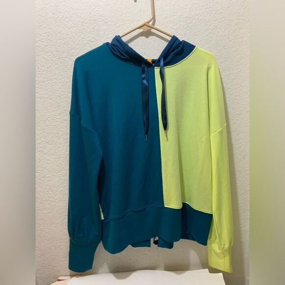 NWT Tek Gera Women's On the Go Active Hoodie Teal and Yellow Size medium - Picture 1 of 8